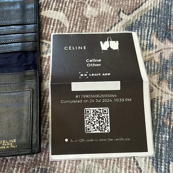 Celine Wallet!🖤💙